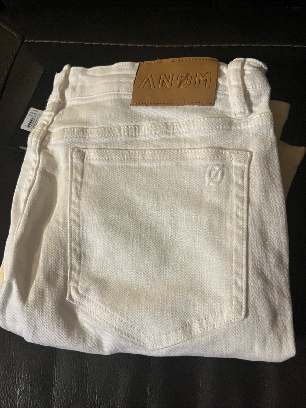 ANOM Denim Viper Men’s Size 34 Cream Bootcut Cargo Jeans NWT